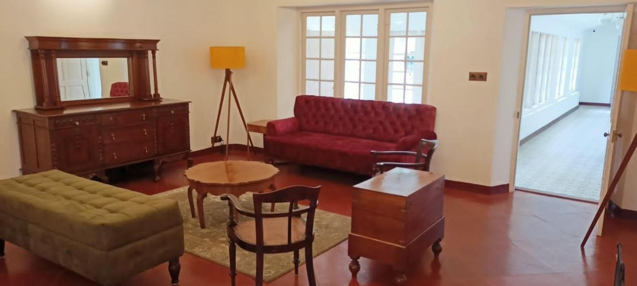 Lockhart Bungalow Munnar - A Cgh Earth Saha Experience Luaran gambar