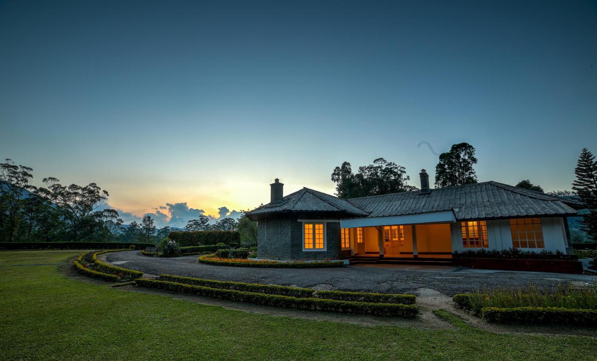 Lockhart Bungalow Munnar - A Cgh Earth Saha Experience Luaran gambar
